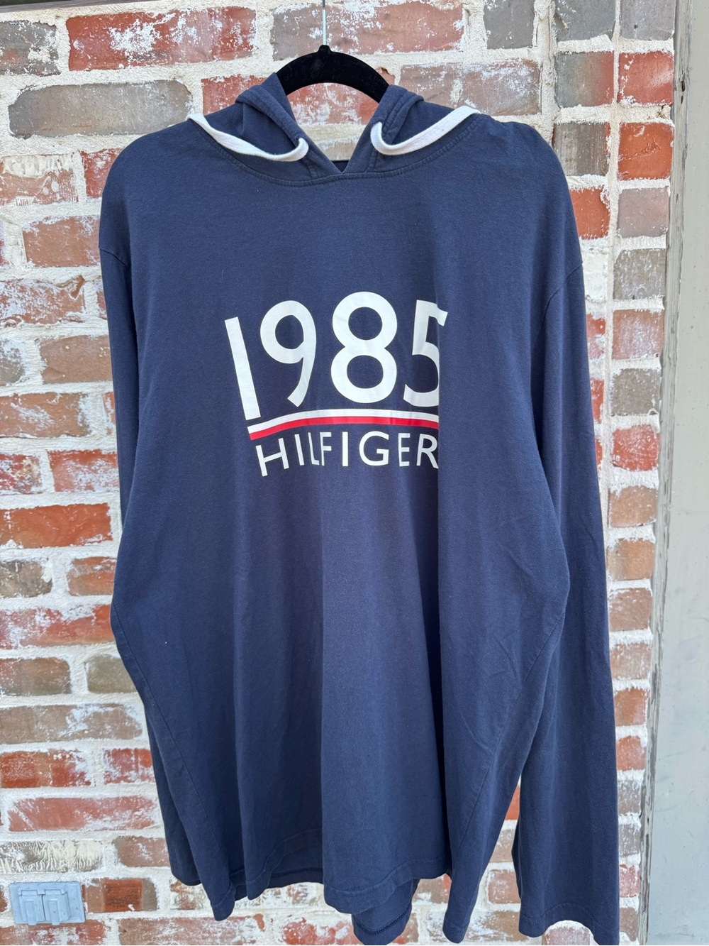 Tommy Hilfiger 1985 Big Logo Lightweight Pullover Hoodie Navy Blue (Size XXL)
